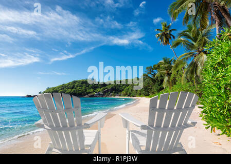 Sommer Urlaub am schönen Sandstrand Stockfoto