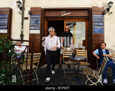 Cafe Tiberino auf L'Isola Tiberina in Rom. Stockfoto