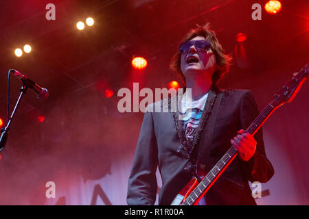 Manic Street Prediger (Bassist Nicky Wire) - Live vom Times Square in Newcastle upon Tyne - August 2017 Stockfoto