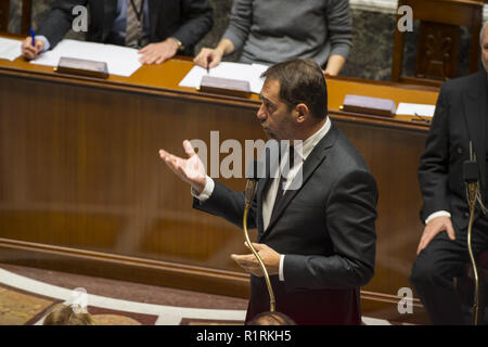 Paris, Ile de France, Frankreich. 14 Nov, 2018. Minister des Innern Christophe Castaner beobachtet, als er während einer Sitzung der Fragen zur Regierung in der Nationalversammlung. Credit: Thierry Le Fouille/SOPA Images/ZUMA Draht/Alamy leben Nachrichten Stockfoto