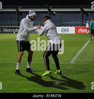 Leipzig, Deutschland. 14 Nov, 2018. firo: 14.11.2018, Fußball, Landerspiel, National Team, Saison 2018/2019, GER, Deutschland - RUS, Russland Training, GORETZKA und GNABRY, rechts | Verwendung der weltweiten Kredit: dpa/Alamy leben Nachrichten Stockfoto