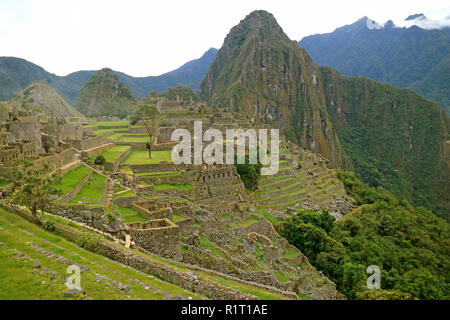 Machu Picchu am frühen Morgen, die berühmten Inka-ruinen in Cusco Region, Provinz Urubamba, Peru Stockfoto