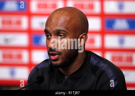 Der englische Fabian Delph während der Pressekonferenz im Wembley Stadium, London. DRÜCKEN SIE VERBANDSFOTO. Bilddatum: Mittwoch, 14. November 2018. Siehe PA Story SOCCER England. Bildnachweis sollte lauten: Tim Goode/PA Wire. Stockfoto