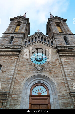 Charles Kirche oder Kaarli Kirche in der Altstadt von Tallinn. Stockfoto