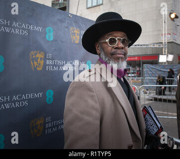 Royal Opera House, Covent Garden, London, UK. 14. Februar, 2016. Die Demonstranten halten einen "Blackout" Demonstration am 69. British Academy Film Awards, Stockfoto