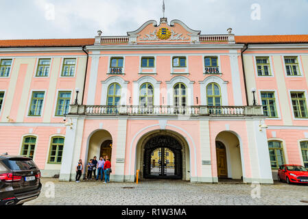 Parlaments in die Burg auf dem Domberg: der Sitz des Parlaments. Tallinn, Harjumaa, Estland, Baltikum, Europa. Stockfoto