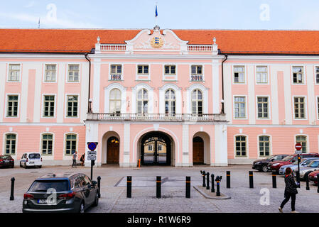 Parlaments in die Burg auf dem Domberg: der Sitz des Parlaments. Tallinn, Harjumaa, Estland, Baltikum, Europa. Stockfoto