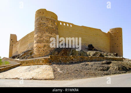 Bahla Fort im Ad Dakhiliya in der Nähe von Nizwa, Oman. Stockfoto