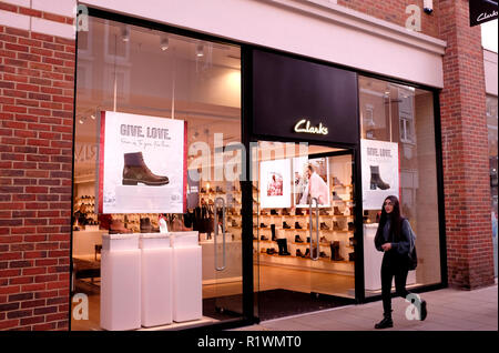 Clarks retail Shoe Shop Niederlassung in Canterbury Kent uk november 2018 Stockfoto