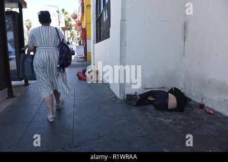 Los Angeles, USA - 29. Juli: Obdachlose in den Straßen von Los Angeles, CA am 29. Juli 2018. Stockfoto