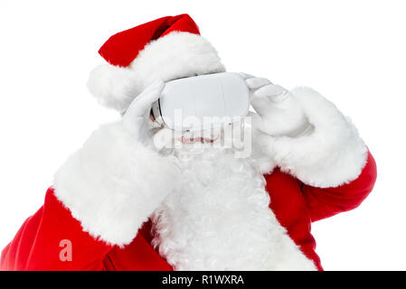 Santa Claus mit Virtual reality Headset isoliert auf weißem Stockfoto