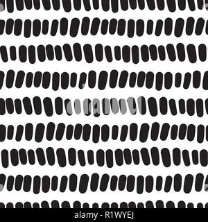 Schwarz und Weiß nahtlose Vektor Hintergrund. Schwarze Hand dicke, vertikale Striche in horizontalen Zeilen auf weißem Hintergrund dargestellt. Hand doodle Linien gezeichnet. Strukturierte monochrome Hintergrund Stock Vektor