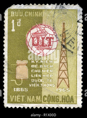 Briefmarke aus Südvietnam in der UIT 100 Serie 1956 ausgestellt Stockfoto