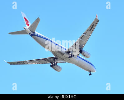 Sheremetyevo, Russland - 16. Mai. 2018. Airbus A330 der Fluggesellschaft Air China Stockfoto