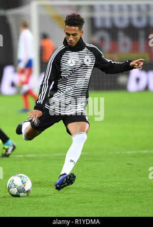 Leipzig, Deutschland. 15 Nov, 2018. Thilo Kehrer von Deutschland GES/Fußball/Freundschaftsspiele: Deutschland - Russland, 15.11.2018 Fußball: Testspiel: Deutschland gegen Russland, Leipzig, 15. November 2018 | Verwendung der weltweiten Kredit: dpa/Alamy leben Nachrichten Stockfoto