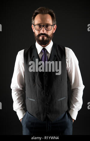 Stil Konzept. Mann eine Brille mit elegantem Stil. Bärtiger Mann mit Stil. Ein Klassiker geht nie aus der Mode. Stockfoto