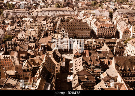 Frankreich overhead Aussicht auf die Dächer der Stadt Straßburg Stockfoto