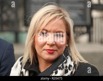 Sinn Fein stellvertretende Vorsitzende Michelle O'Neill verlassen Regierung Gebäude in Dublin, nach einem Brexit Briefing mit Taoiseach Leo Varadkar. Stockfoto