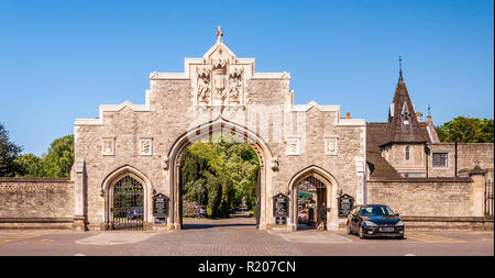 Die Stadt London Friedhof und Krematorium Grand Eingang Stockfoto