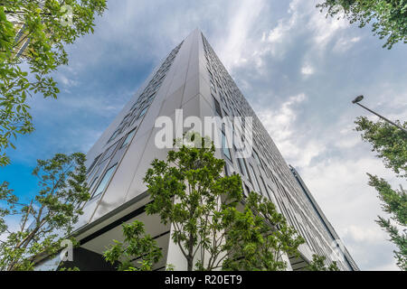 Tokio, Taito Station - August 2, 2018: Straße der Hitachi Institut für Management Development (HIMD). Hitachi Tokyo City Campus, Ueno Osten Abschleppen Stockfoto