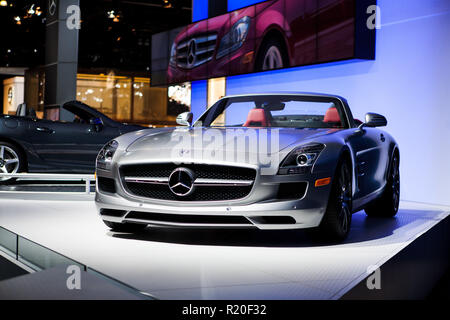 Los Angeles, Kalifornien/USA - 11/20/2011 - Mercedes-Benz SLS AMG Stockfoto