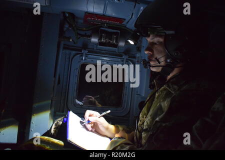 Nacht Luft peacekkeping Patrouille über Goma Kivusee Stockfoto