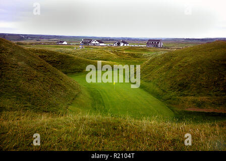 5. Loch ein Par 3 Der Dell genannt, Lahinch Golf Club, Irland Austragungsort der Irish Open 2019 auf der PGA European Tour Stockfoto