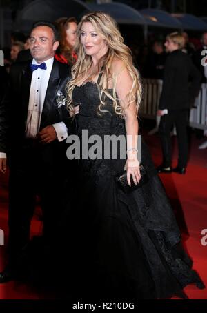 CANNES, Frankreich - Mai 12, 2018: Loana besucht das Screening von "3 Visages" während der 71st jährlichen Filmfestspiele von Cannes Stockfoto