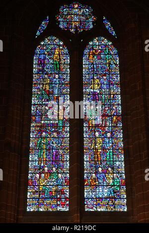 LIVERPOOL, Großbritannien - 20 April, 2013: Innenansicht der berühmten Kathedrale von Liverpool. Die Kathedrale stammt aus dem Jahre 1904 und ist eine der größten Kirchen in der wo Stockfoto