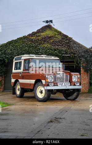 1983 Serie 3 Land Rover 88' County klassische britische 4x4 Auto Stockfoto