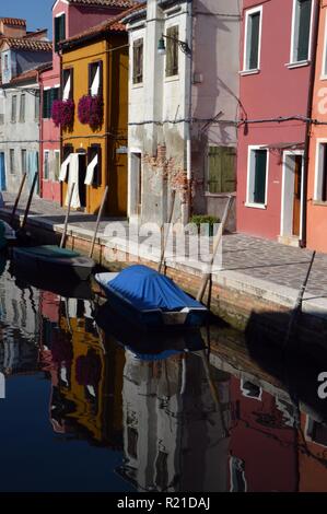 Bunte Häuser in Insel Burano Stockfoto