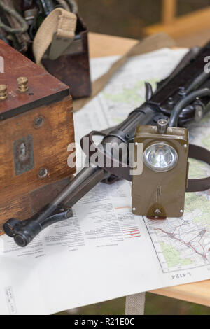 Eine Welt Krieg 2 deutsche MP40 9mm sub Machine Gun, an einem reenactment Anzeige an Durham Light Infantry Museum, County Durham, UK Stockfoto