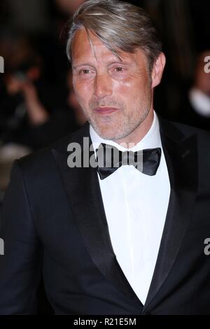CANNES, Frankreich - 10. MAI 2018: Mads Mikkelsen der Arktis screening während der 71Th Festival de Cannes (Foto: Mickael Chavet) betreut Stockfoto