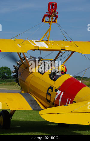 Boeng Stearman PT-17, Kaydet G-CGPY, am Flugplatz Breighton, Hull, Stockfoto