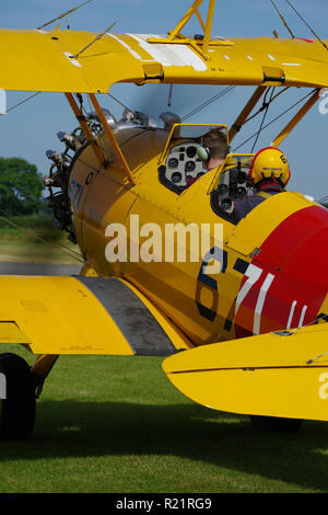 Boeng Stearman PT-17, Kaydet G-CGPY, am Flugplatz Breighton, Hull, Stockfoto