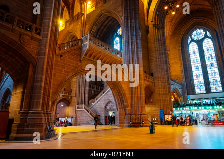 Kathedrale von Liverpool oder die Kathedrale Kirche des auferstandenen Christus, Liverpool in Großbritannien Liverpool, Großbritannien - 16 Mai 2018: Liverpool Cathedral basiert auf einem Entwurf von Stockfoto