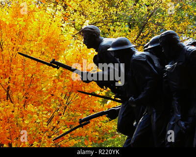 Central Park NEW YORK, dieses Denkmal zu jenen Soldaten, die serviert und starben im Ersten Weltkrieg Der Bildhauer gewidmet war Karl Illava Stockfoto