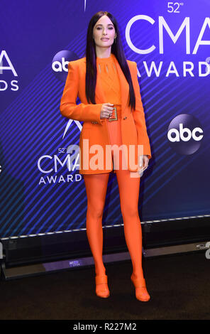 Nashville, TN, USA. 14 Nov, 2018. 14. November 2018 - Nashville, Tennessee - Kacey Musgraves. Der 52. jährlichen CMA Awards, der Country Musik größte Nacht, bei Bridgestone Arena statt. Photo Credit: AdMedia Credit: AdMedia/ZUMA Draht/Alamy leben Nachrichten Stockfoto