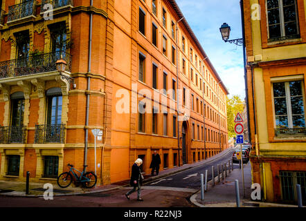 Straßenszene in Maîche Bezirk von alten Toulouse, Frankreich Stockfoto