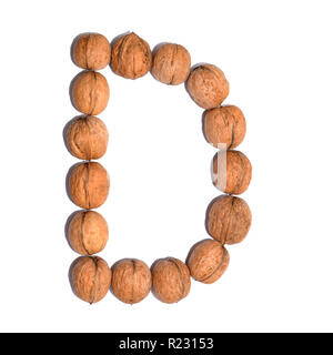 Buchstabe D mit Muttern einen Buchstaben des Alphabets zu bilden. Obst Buchstaben auf weißem Hintergrund. Stockfoto
