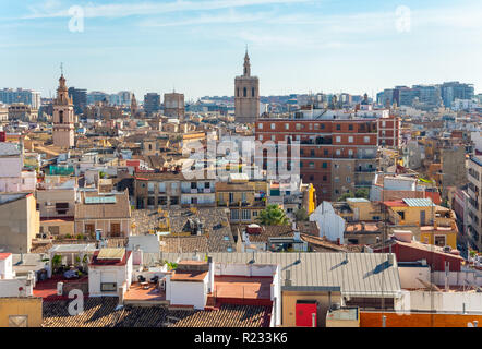 Luftbild der Altstadt von Valencia, Spanien von den Torres de Quart Stockfoto