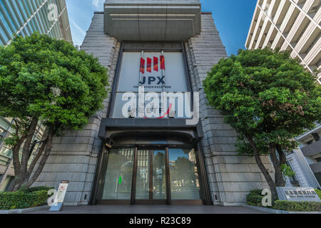 Tokio, Chuo Ward - 26. August 2018: Tokyo Stock Exchange Gebäude (shokentorihikijo). In Nihonbashi Kabutocho Bezirk entfernt. Stockfoto