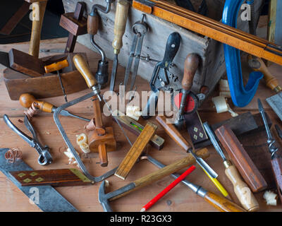Tischler Werkzeuge für Holzbearbeitung Sitzbank Stockfoto