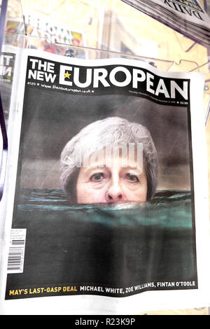 Der neue Europäische Zeitung Schlagzeile 'May' auf Brexit Last-Gasp Deal deal in London, Großbritannien, 16. November 2018 Stockfoto