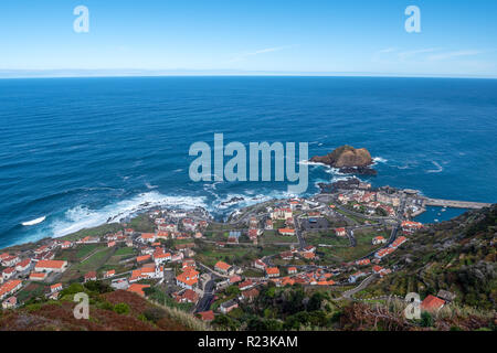 Mole Insel in Porto Moniz auf Madeira, Portugal Stockfoto