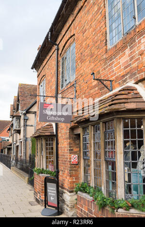 Shakespeare Geschenkartikelladen im Henley Street, Stratford-upon-Avon, Warwickshire Stockfoto