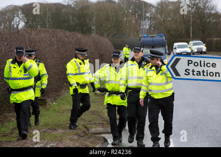 Auf Samstag, 25. Februar 2017 ein Anti Fracking Protestkundgebung fand in Preston New Road in kleinen Plumpton, in der Nähe von Blackpool, Lancashire, UK. Die pr Stockfoto