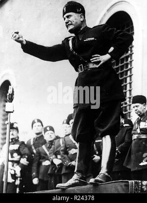 Benito Mussolini (1883-1945) italienischer Politiker Adressen faschistischen Anhänger in Rom 1938 Stockfoto