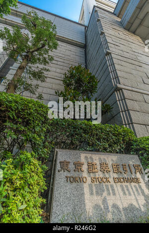 Tokio, Chuo Ward - 26. August 2018: Tokyo Stock Exchange Gebäude (shokentorihikijo). In Nihonbashi Kabutocho Bezirk entfernt. Stockfoto