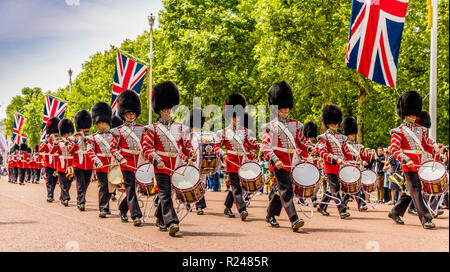 Kapellenmitglieder während die Farbe in London, England, Vereinigtes Königreich, Europa Stockfoto